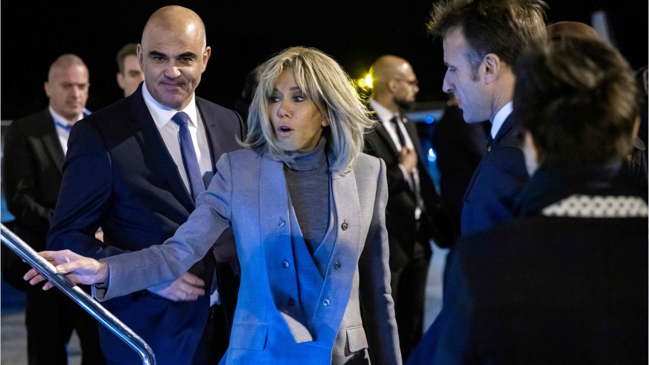 The horrible nickname given to Brigitte Macron by François Hollande and Julie Gayet