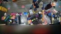 Bandido armado faz ‘a limpa’ em caixa de loja do Bigorrilho