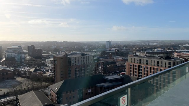 Average annual salary: Highest paid jobs in the country outside of London revealed