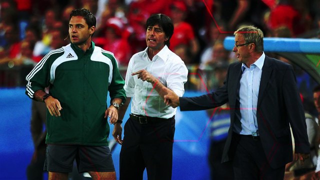 Der Spruch mit dem Eierkopf : Als Löw gegen Österreich auf die Tribüne verbannt wurde