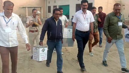 कम खर्च दिखाने पर दो प्रत्या​शियों को थमाया नोटिस