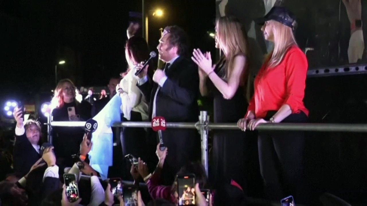 Vitória de Milei divide opiniões entre os argentinos