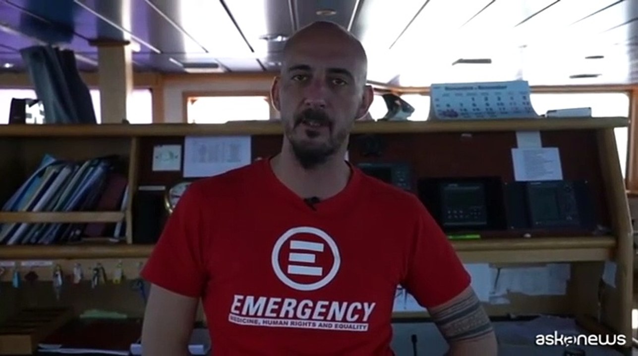 La nave di Emergency soccorre 21 persone in zona SAR libica