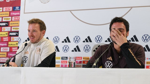Das freut mich! Nagelsmann bringt Hummels zum Lachen