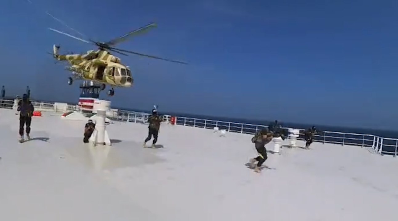 Quiénes son los hutíes, los señores de la guerra de Yemen que amenazan a Israel en el mar Rojo