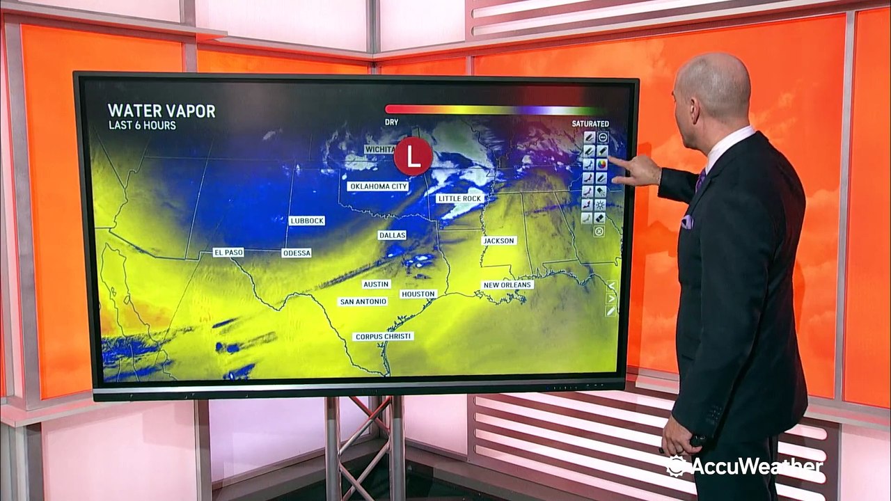 Severe weather to unleash tornado risk in South