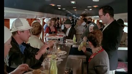 LE MIRACULÉ Film Extrait  - Le trajet en train