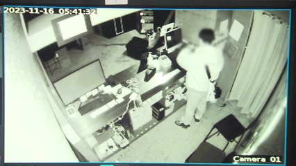 방탈출 하랬더니 간도 탈출?...도둑이 방탈출 카페서 30분 간 한 일은 [띵동 이슈배달] / YTN