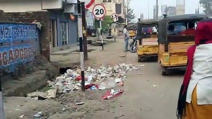 flyover निर्माण में लोग हो रहे परेशान