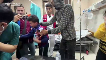 İsrail'in hava saldırısında çok sayıda çocuk yaralandı