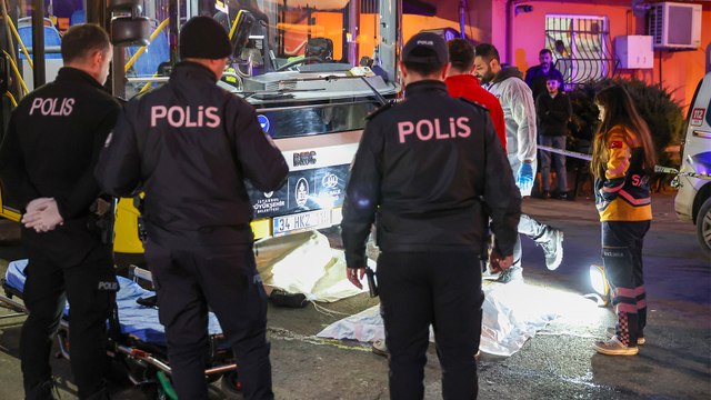 İstanbul’da İETT otobüsünün çarptığı kadın hayatını kaybetti
