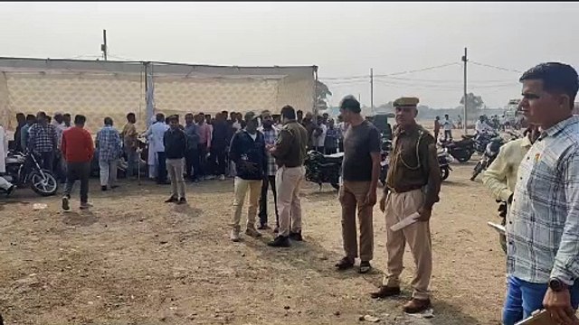 Shopkeepers troubled by middlemen in Chandrabhaga fair