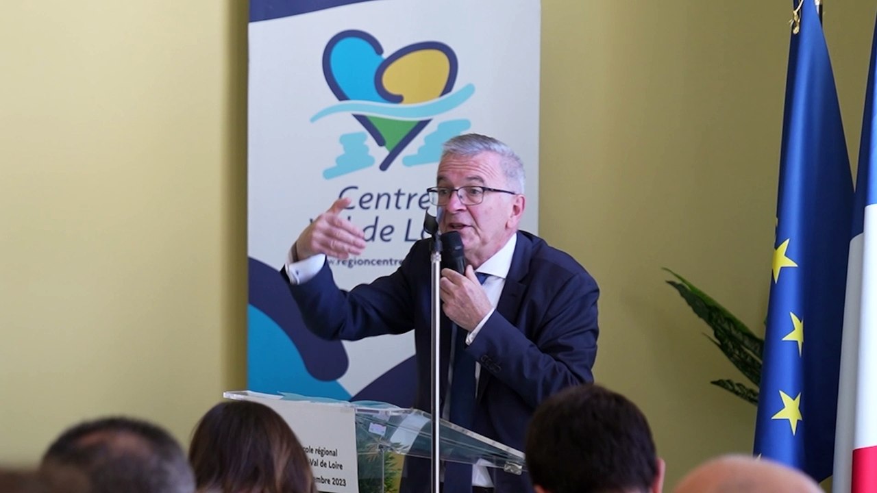 François Bonneau,  président de la région Centre-Val de Loire