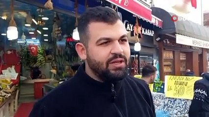 Hamsinin fiyatı 50 liraya düştü, tezgahlar şenlendi