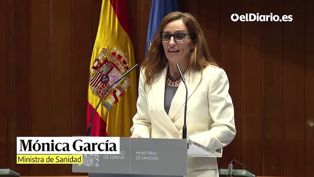 Mónica García reivindica el sistema público y recuerda que “la salud no depende solo de la sanidad”: “Vamos a luchar por que haya tiempo para vivir mejor”