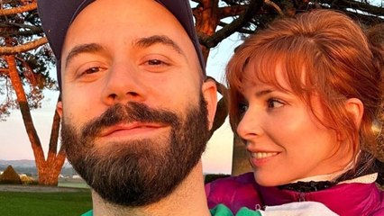 Mylène Farmer : Une photo inédite aux côtés de son acolyte révèle sa métamorphose jeunesse