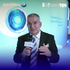 الإعلامي طوني خليفة يؤكد على دور المعرفة في دفع عجلة التطور وبناء المستقبل، خلال قمة المعرفة