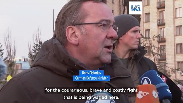 German defence minister arrives in Kyiv with pledge of more aid to Ukraine