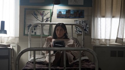 Esther 2 : les origines