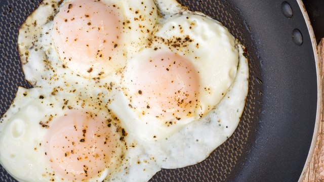 The Egg Flipping Hack That Stops Broken Yolks Every Time