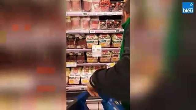 Manifestations d'agriculteurs dans les grandes surfaces