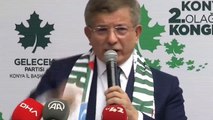 Davutoğlu önce Erdoğan'ı tebrik etti, sonra tepki gösterdi