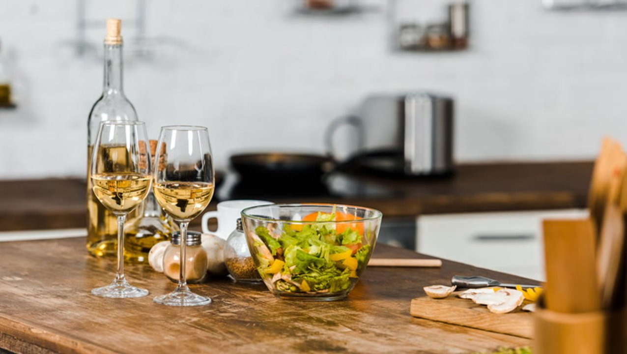 Wait, All Wines Aren't Vegan? Here's Why—And 9 Vegan Wines That Taste Great