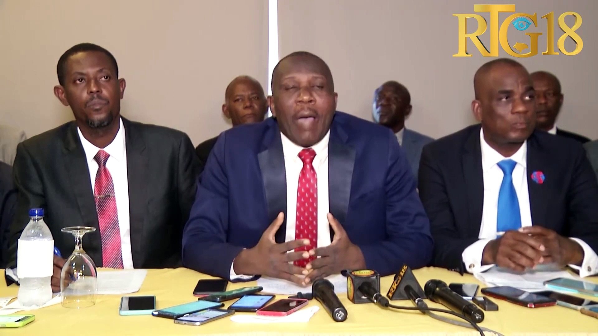 Reveil National pour la Souveraineté d'Haiti prezante yon dokiman pwopozisyon sòti kriz