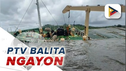 12 Vietnamese nationals, nailigtas ng PCG mula sa lumubog na cargo vessel sa Palawan