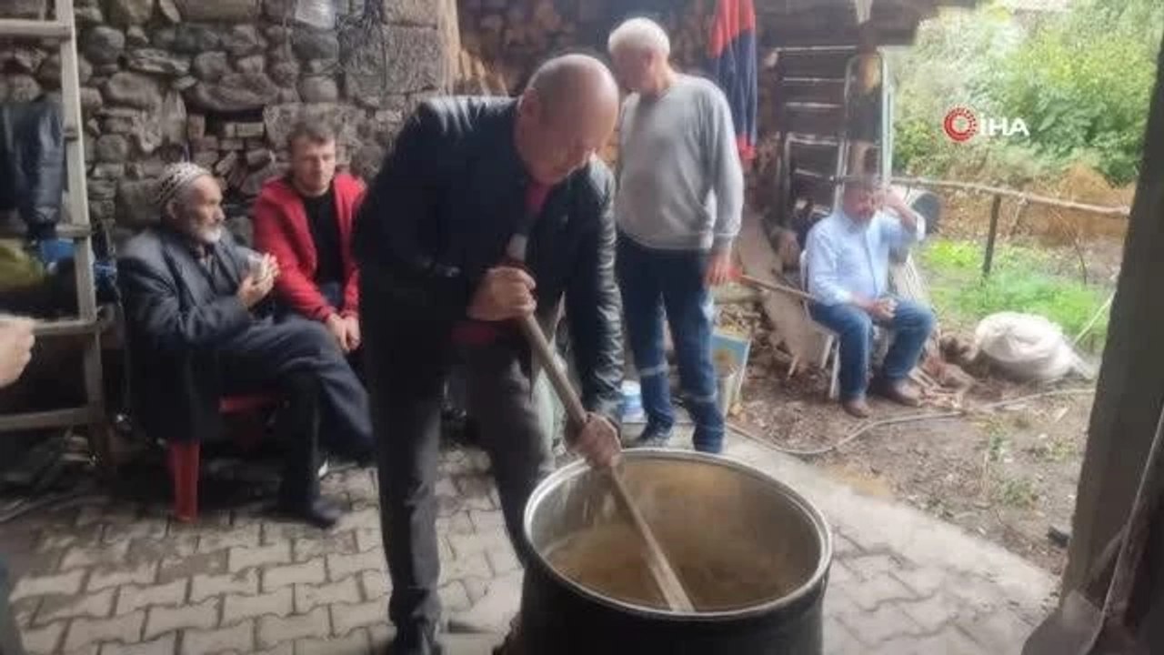 Manisa'da 3 bin yıllık gelenek devam ediyor