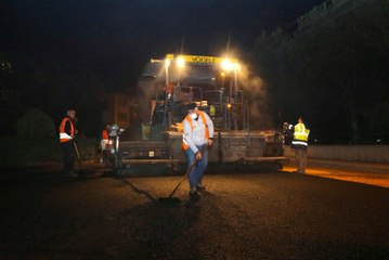 İnegöl Alanyurt'ta asfalt uygulamaları sürüyor