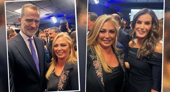 Belén Esteban vive su momento fan con los Reyes Felipe y Letizia