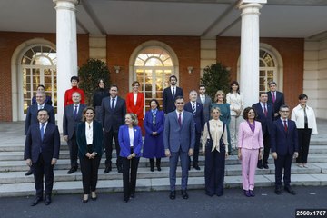 Los ministros de Sánchez ya se han hecho la foto de familia en Moncloa