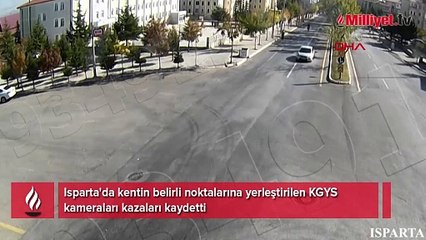 Isparta'da meydana gelen trafik kazaları kamerada