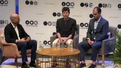 Marcia indietro di OpenAI, torna Altman come ceo: "Non vedol'ora"