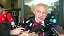 TFF Başkanı Mehmet Büyükekşi, Türkiye'ye ayak basar basmaz EURO 2024'te ilk hedefi koydu