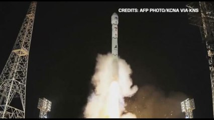 Télécharger la video: Pyongyang lancia in orbita il suo primo satellite spia Malligyong-1