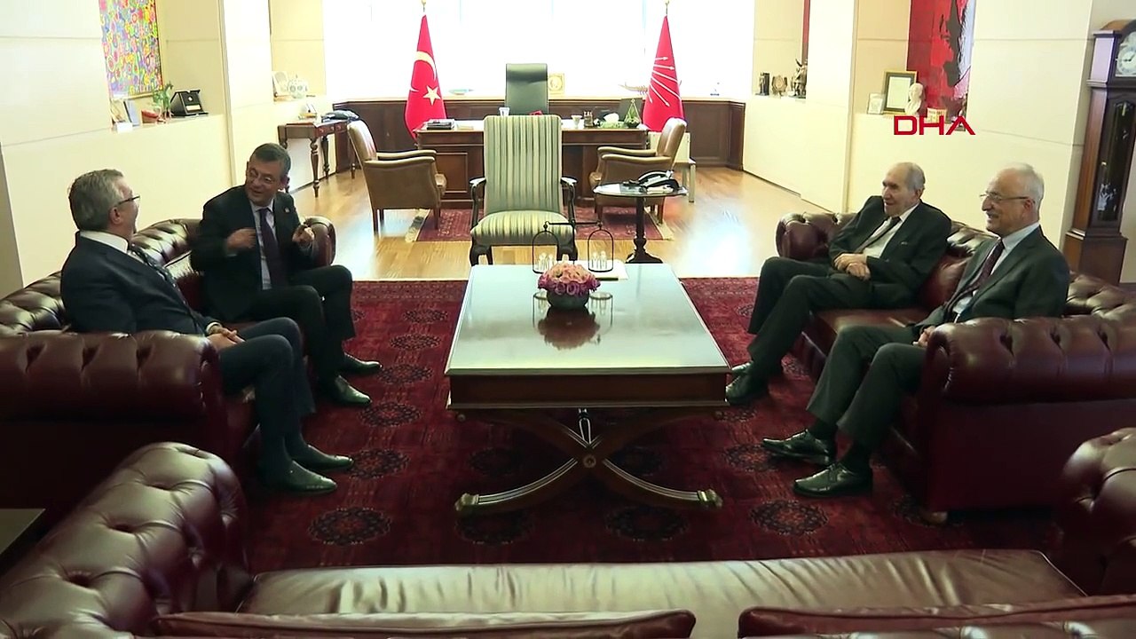 CHP Genel Başkanı Özgür Özel, eski genel başkanlarla bir araya geldi