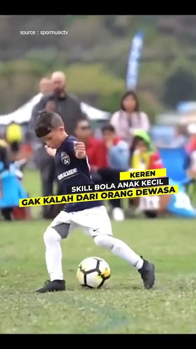 skill bola anak kecil gak kalah dari orang dewasa