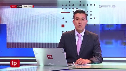 Una vagoneta embiste motocicleta en una avenida de Ciudad Satélite