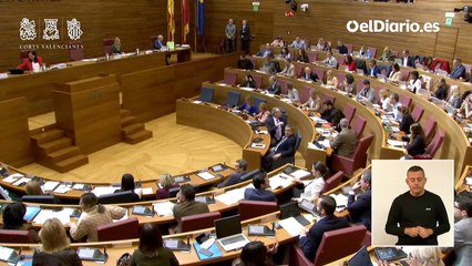 La presidenta de las Corts Valencianes, de Vox: "Pero qué coño es esto"