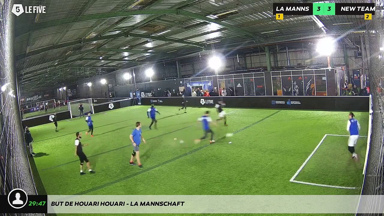 But de Houari Houari - LA MANNSCHAFT