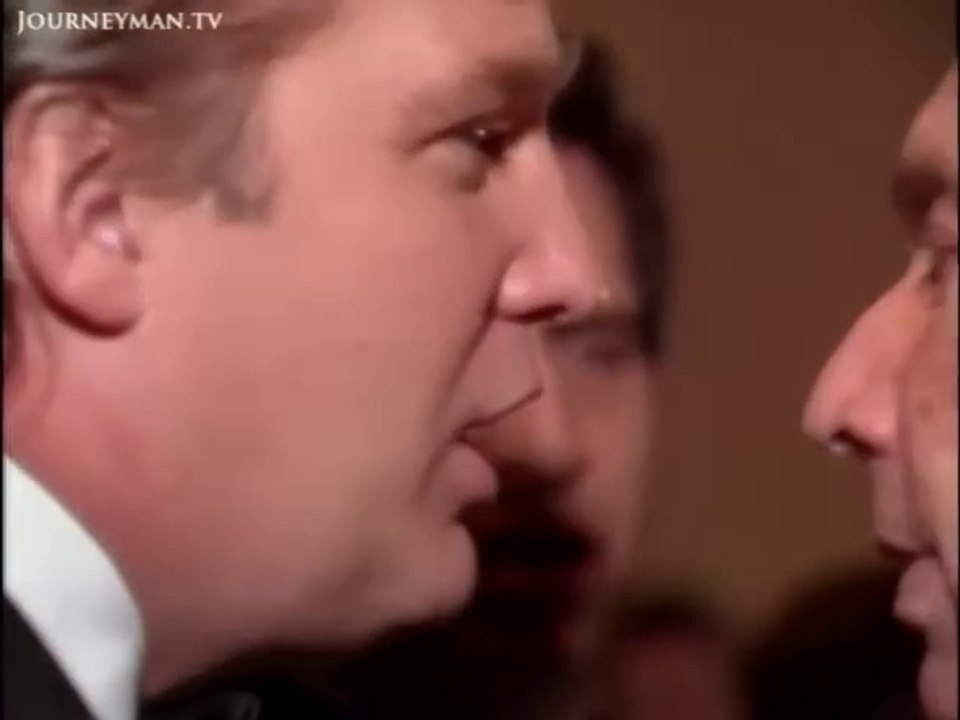 Donald Trump, What's The Deal? - Full Documentary 1991 -wYU2FJxsSeE-480pp-1700677279