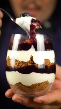 Recette de verrine de fromage blanc aux myrtilles ! #Dailyfood #cuisine #recette