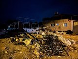 Samandağ'da depremzedelerin çadırlarında yangın çıktı