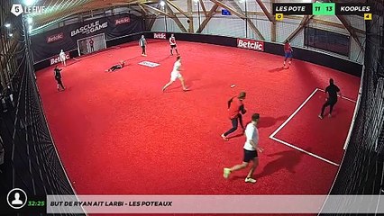 But de Ryan Ait larbi - Les poteaux