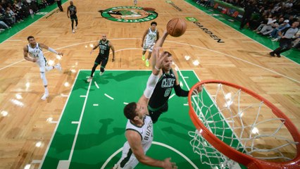 Dunk of the Night: Kristaps Porzingis