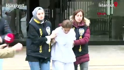 Download Video: Gözaltına alınan Banu Parlak serbest kaldı, adliyeden koşarak uzaklaştı