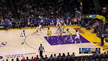 Doncic nutmegs LeBron for the dime