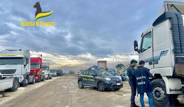 Fallimento pilotato di società trasporti: sequestri per 10 milioni tra Italia e Olanda (23.11.23)